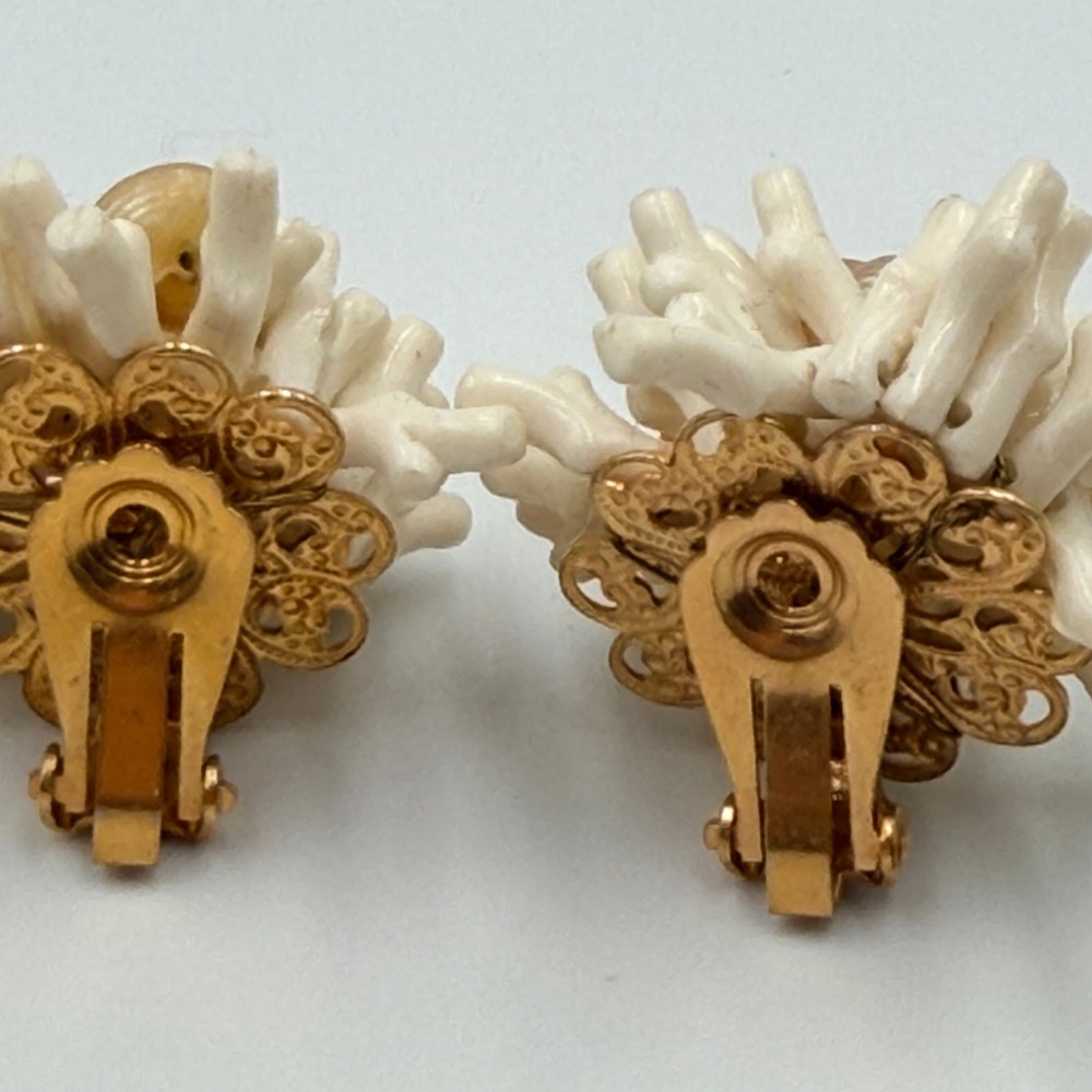 Vtg Japan Hong Kong Beaded Cluster Earrings‎ Lot 10 pairs Costume Jewelry Clip - Picture 11 of 16